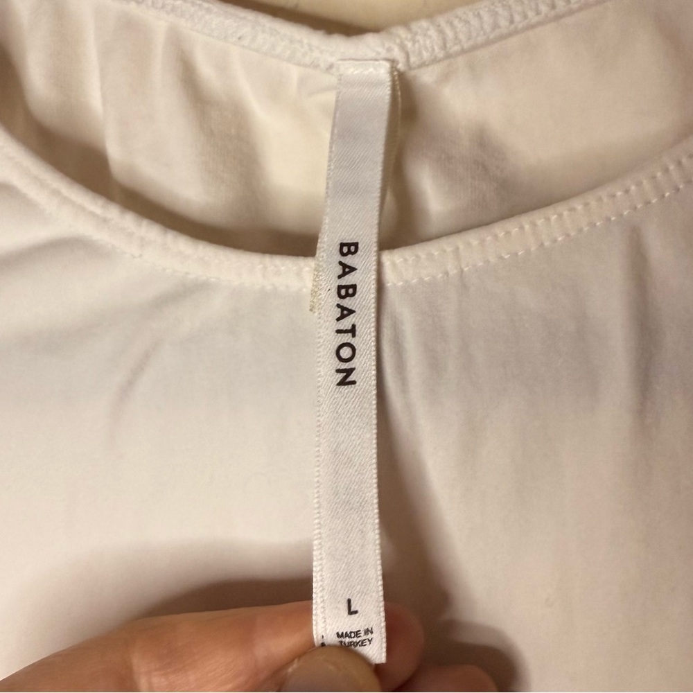 Aritzia Babaton Basic White Neutral Longsleeve St… - image 3